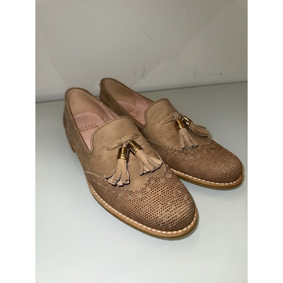 Stuart Weitzman Shoes - Stuart Weitzman Tan Leather Tassel Loafers Flats Oxfords Shoes Women's Size 4.5M